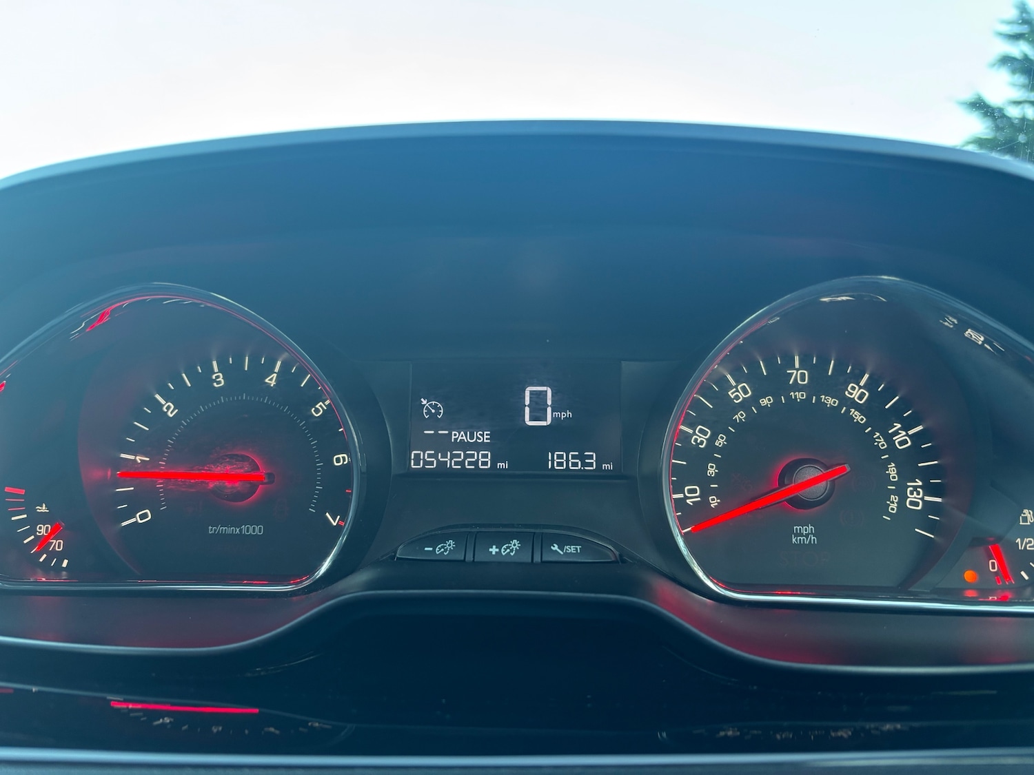 Used Peugeot 208 2015 for sale - 77186756: Photo 14