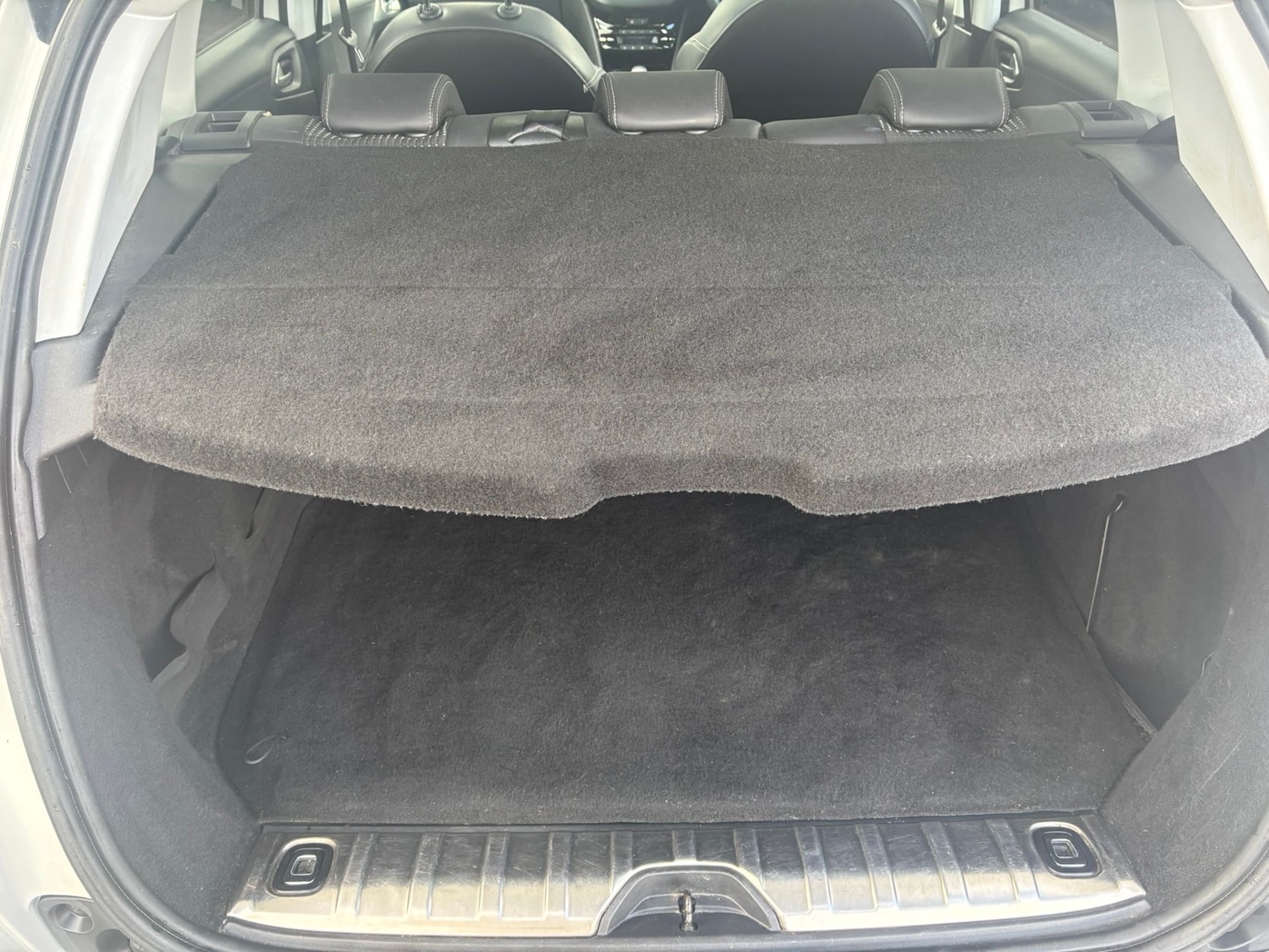 Used Peugeot 2008 2016 for sale - 77804247: Photo 20