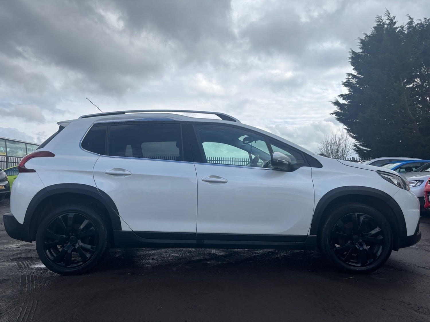 Used Peugeot 2008 2016 for sale - 77804247: Photo 6