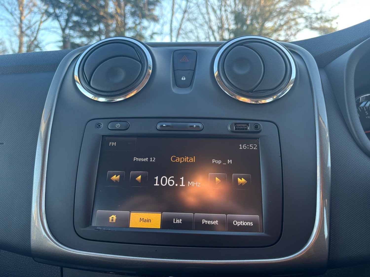 Used Dacia Sandero Stepway 2014 for sale - 77778954: Photo 13