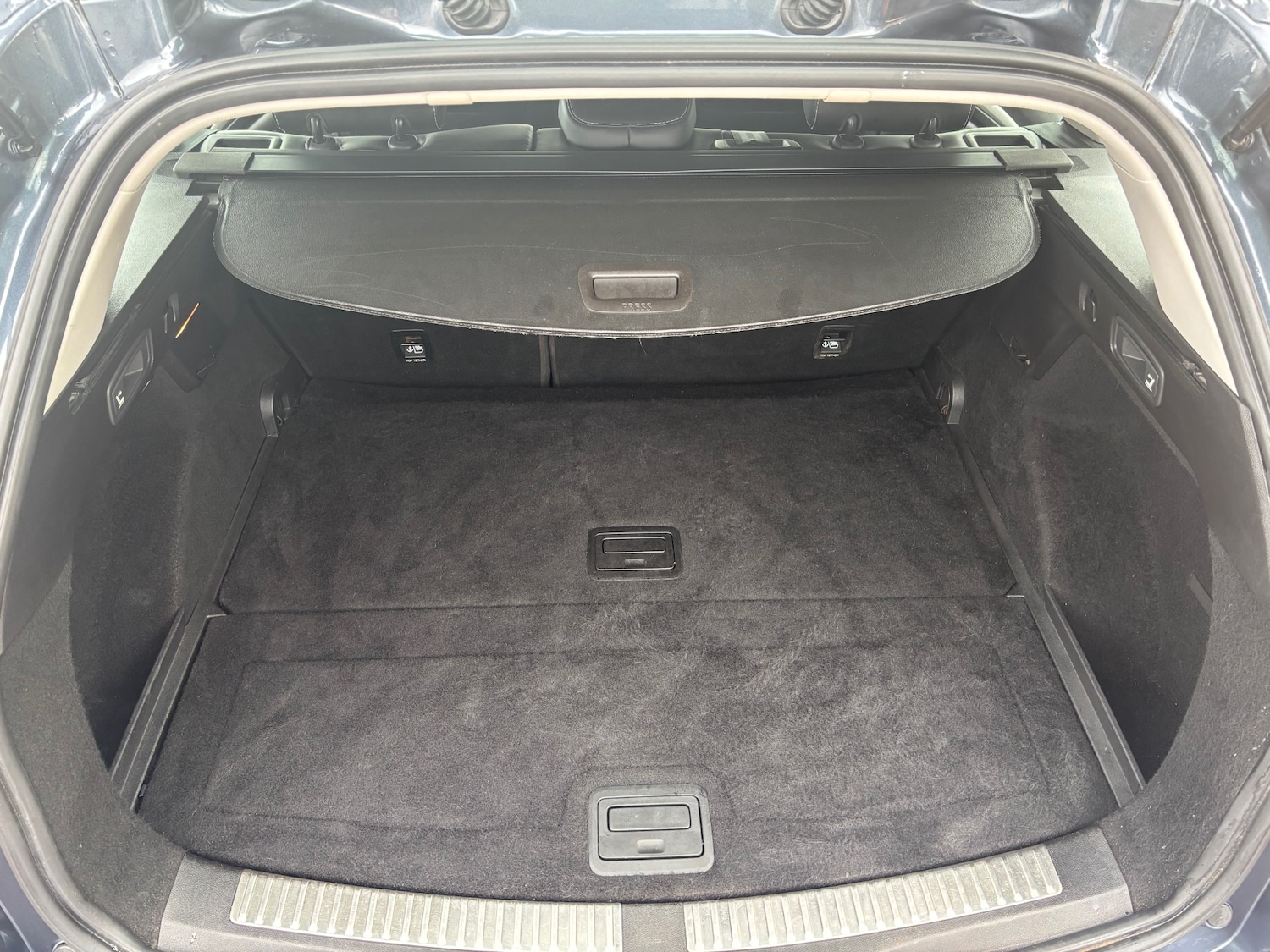 Used Renault Megane 2017 for sale - 76450386: Photo 16