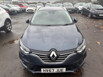 Used Renault Megane 2017 for sale - 76450386: Photo