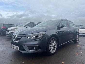 Used Renault Megane 2017 for sale - 76450386: Photo