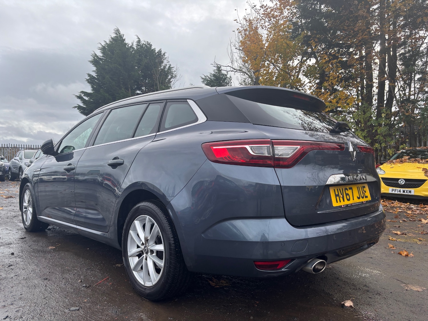 Used Renault Megane 2017 for sale - 76450386: Photo 5