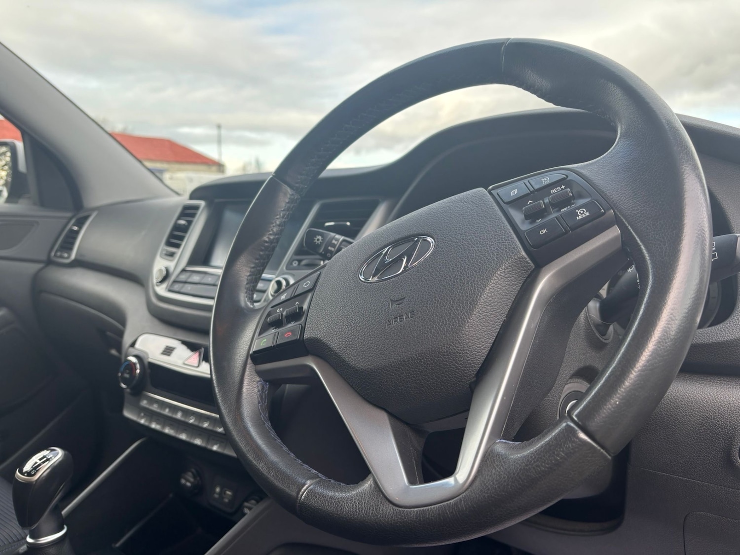 Used Hyundai TUCSON 2017 for sale - 77690732: Photo 7