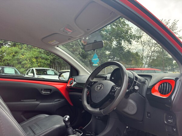 Used Toyota AYGO 2014 for sale - 76037151: Photo 10