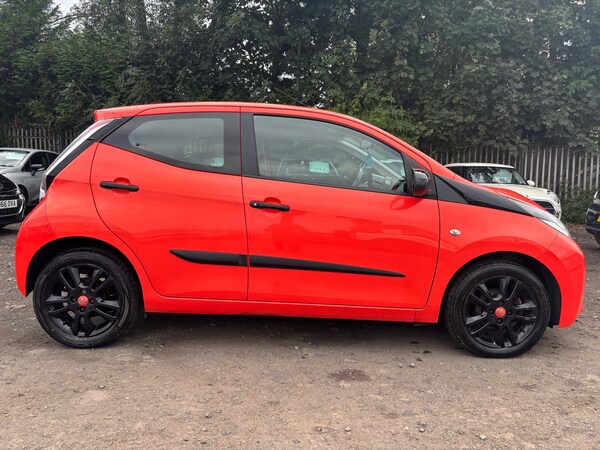 Used Toyota AYGO 2014 for sale - 76037151: Photo 8