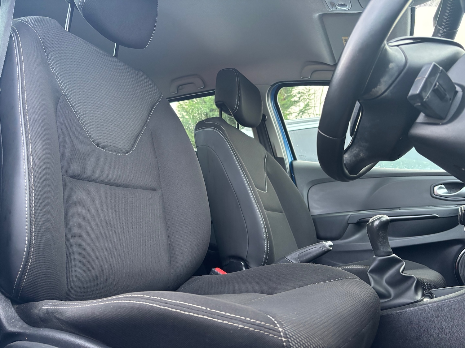 Used Renault Clio 2015 for sale - 76834787: Photo 11