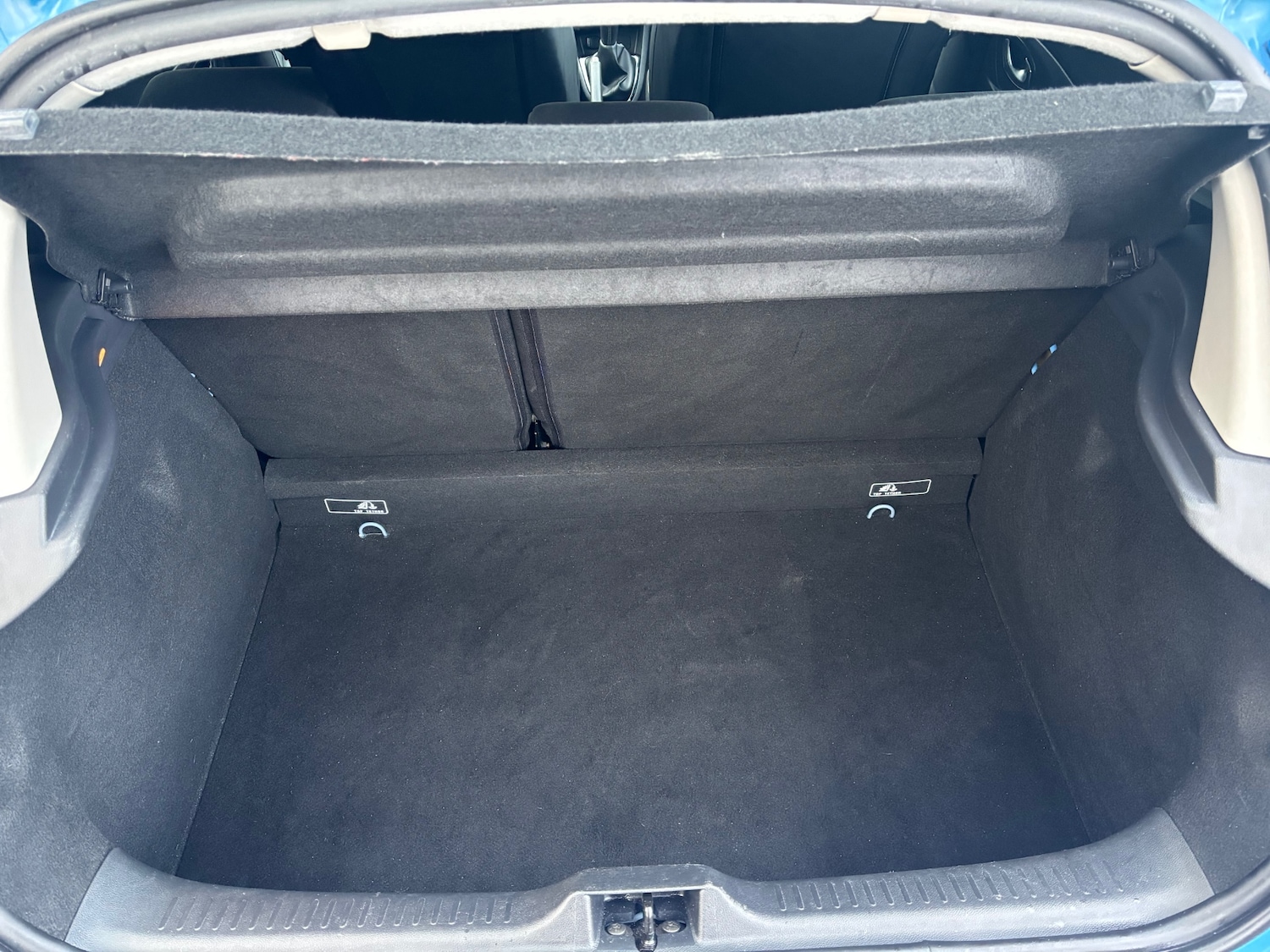 Used Renault Clio 2015 for sale - 76834787: Photo 16