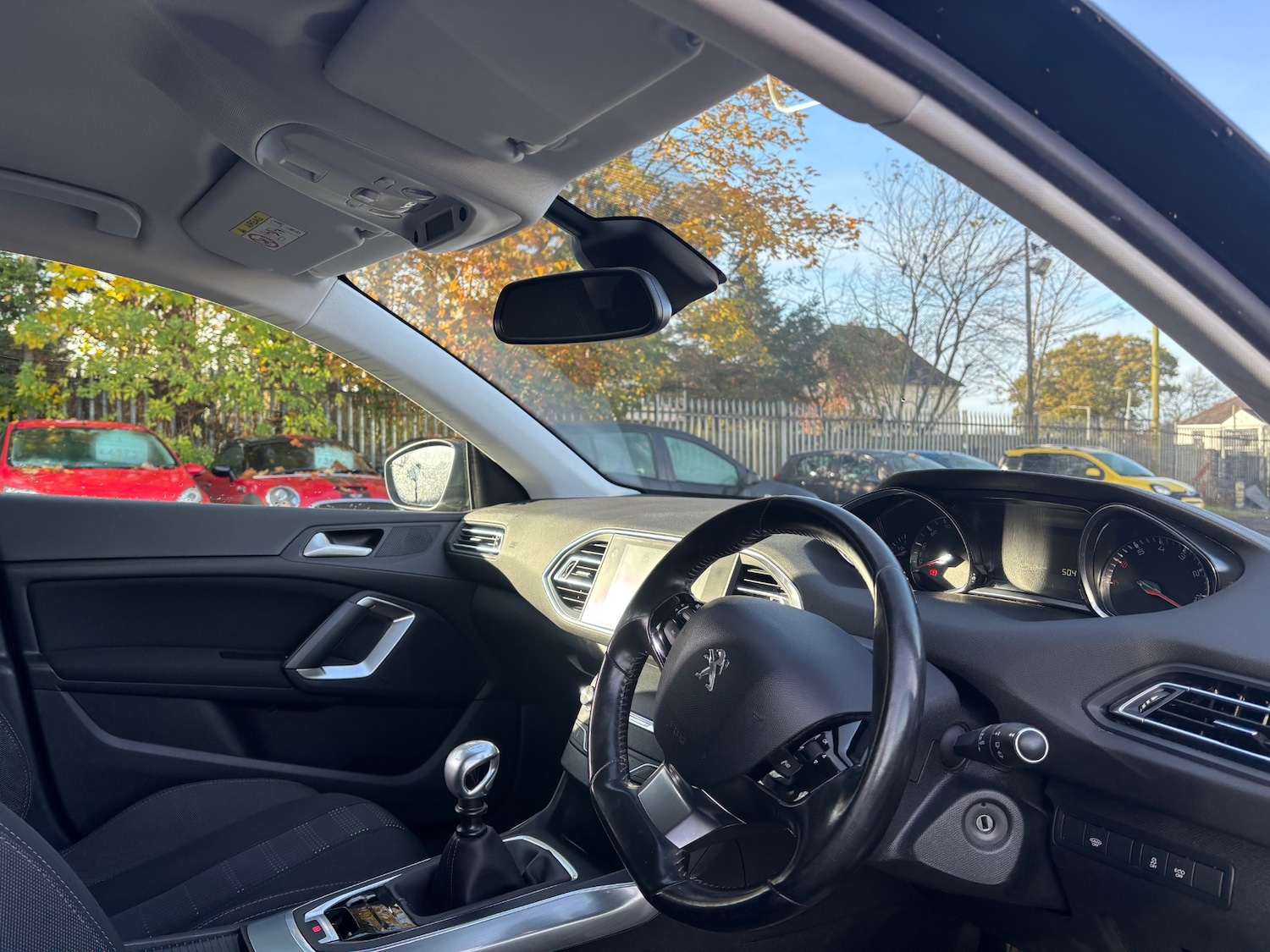 Used Peugeot 308 2015 for sale - 76412542: Photo 10