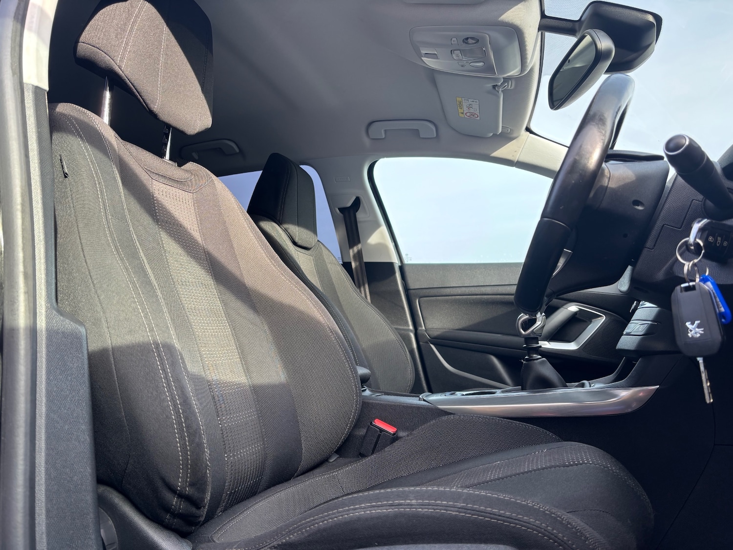 Used Peugeot 308 2015 for sale - 76412542: Photo 11