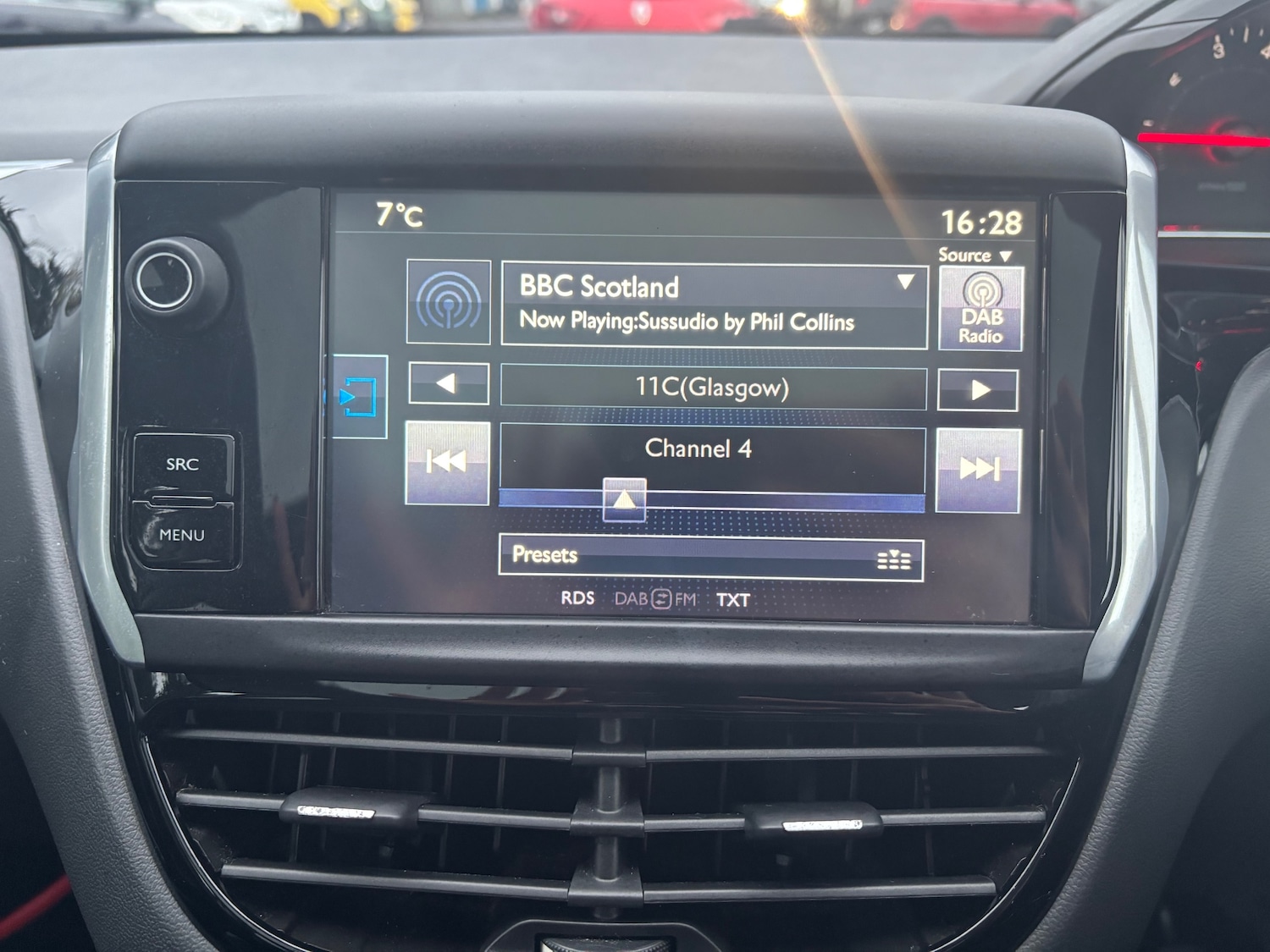 Used Peugeot 208 2015 for sale - 77274700: Photo 14