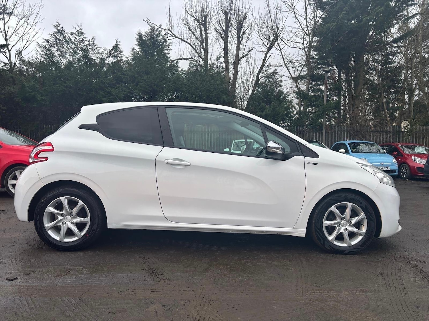 Used Peugeot 208 2015 for sale - 77274700: Photo 8