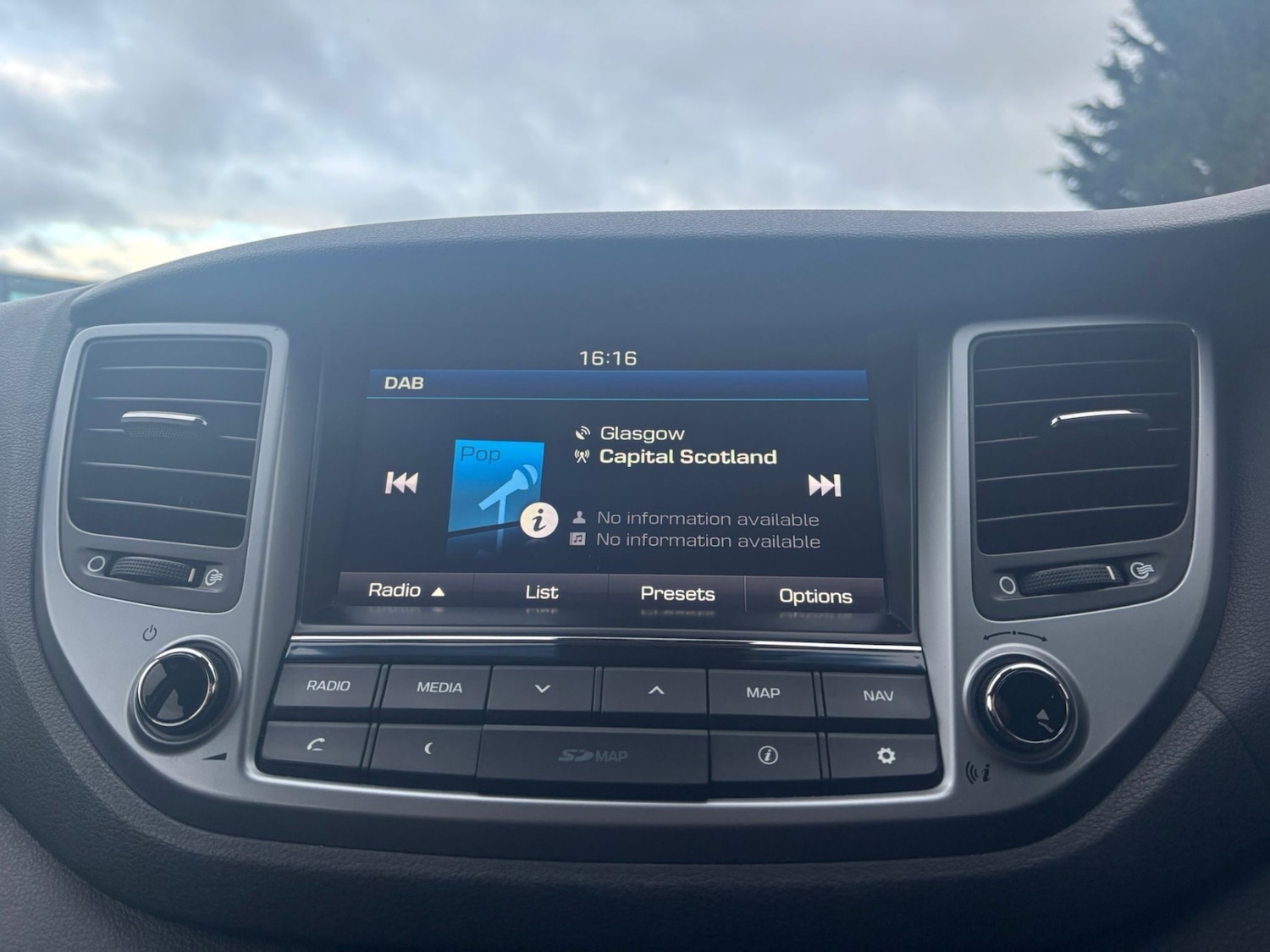 Used Hyundai TUCSON 2016 for sale - 77450067: Photo 14