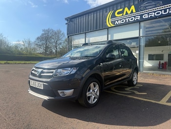 Used Dacia Sandero Stepway 2015 for sale - 78427425: Photo