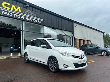 Used Toyota Yaris 2014 for sale - 79458431: Photo
