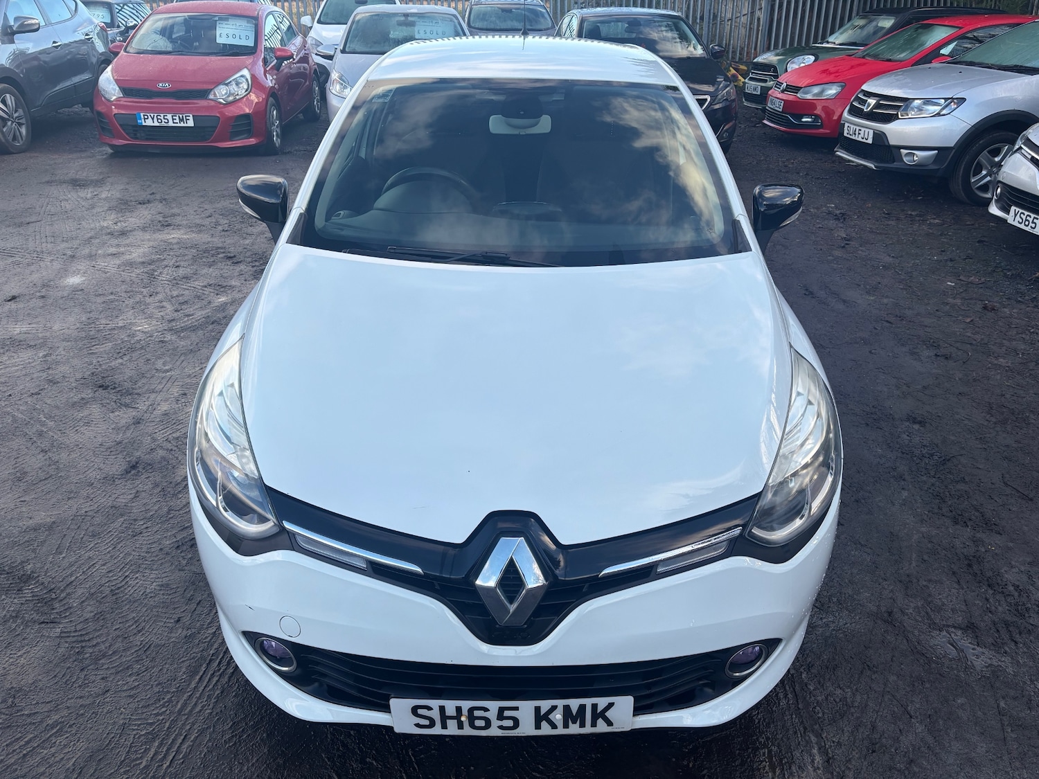 Used Renault Clio 2015 for sale - 77210078: Photo 3