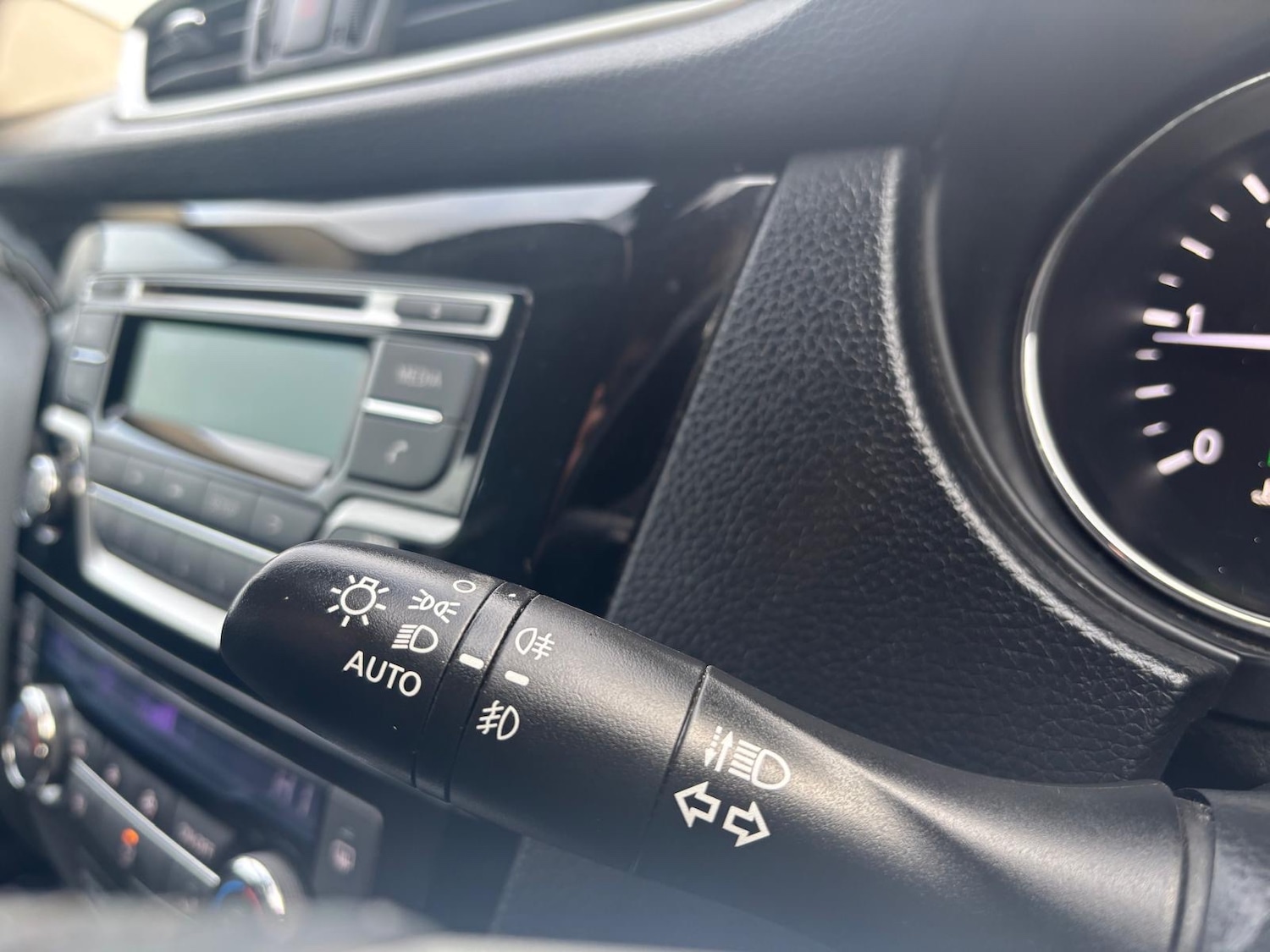 Used Nissan Qashqai 2015 for sale - 77404880: Photo 16