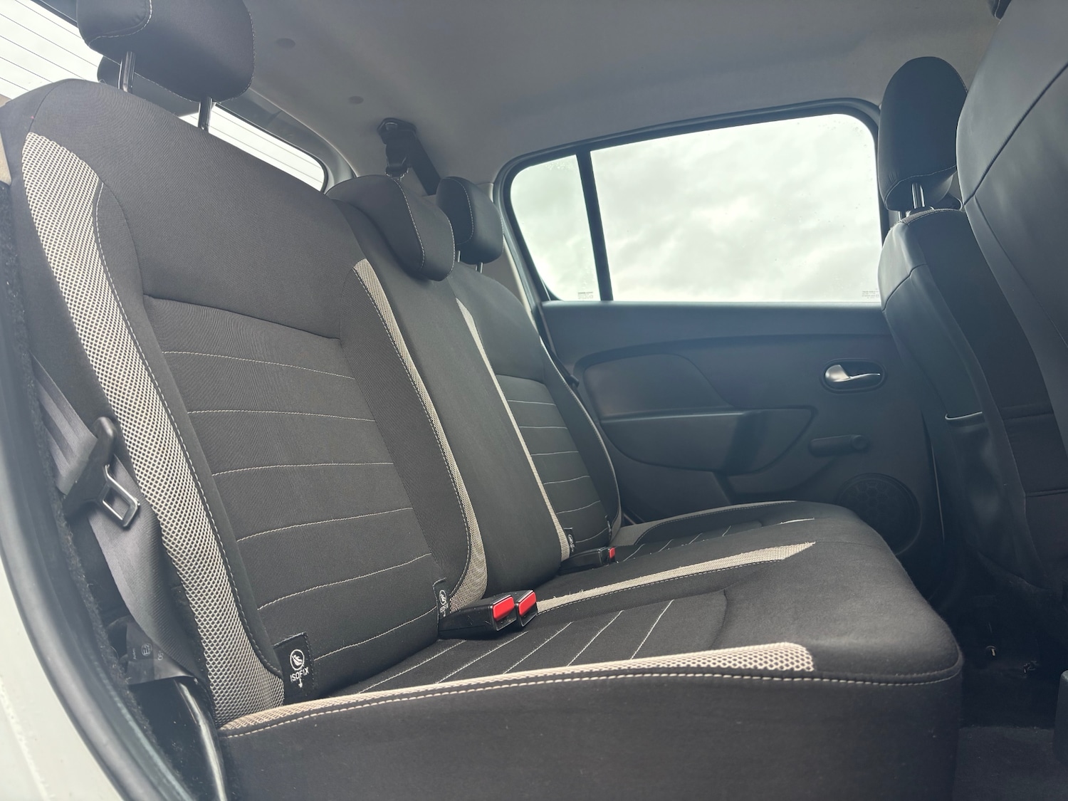 Used Dacia Sandero Stepway 2018 for sale - 76476971: Photo 15