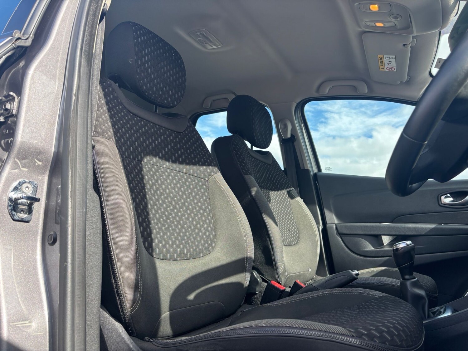 Used Renault Captur 2017 for sale - 78199038: Photo 11