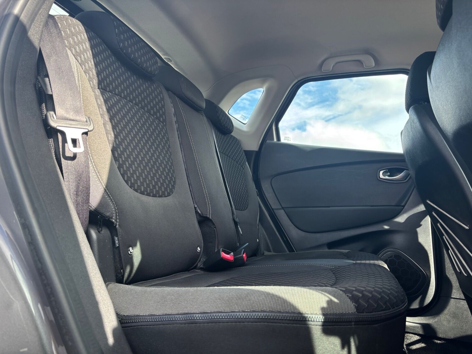 Used Renault Captur 2017 for sale - 78199038: Photo 16