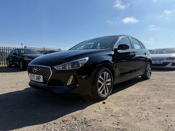 Used Hyundai i30 2017 for sale - 74703313: Photo 4