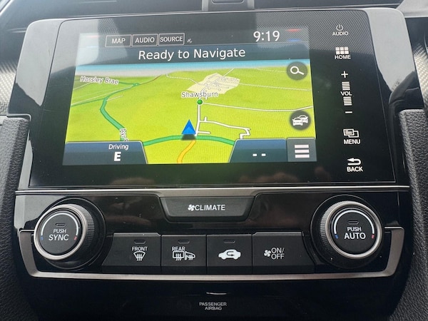 Used Honda Civic 2018 for sale - 75996505: Photo 11