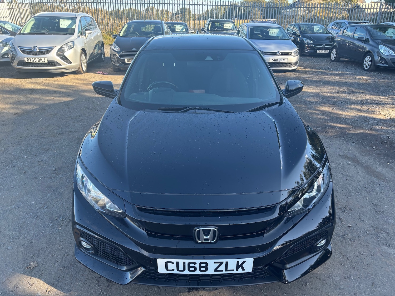 Used Honda Civic 2018 for sale - 75996505: Photo 3