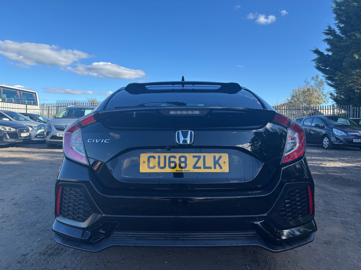 Used Honda Civic 2018 for sale - 75996505: Photo 6