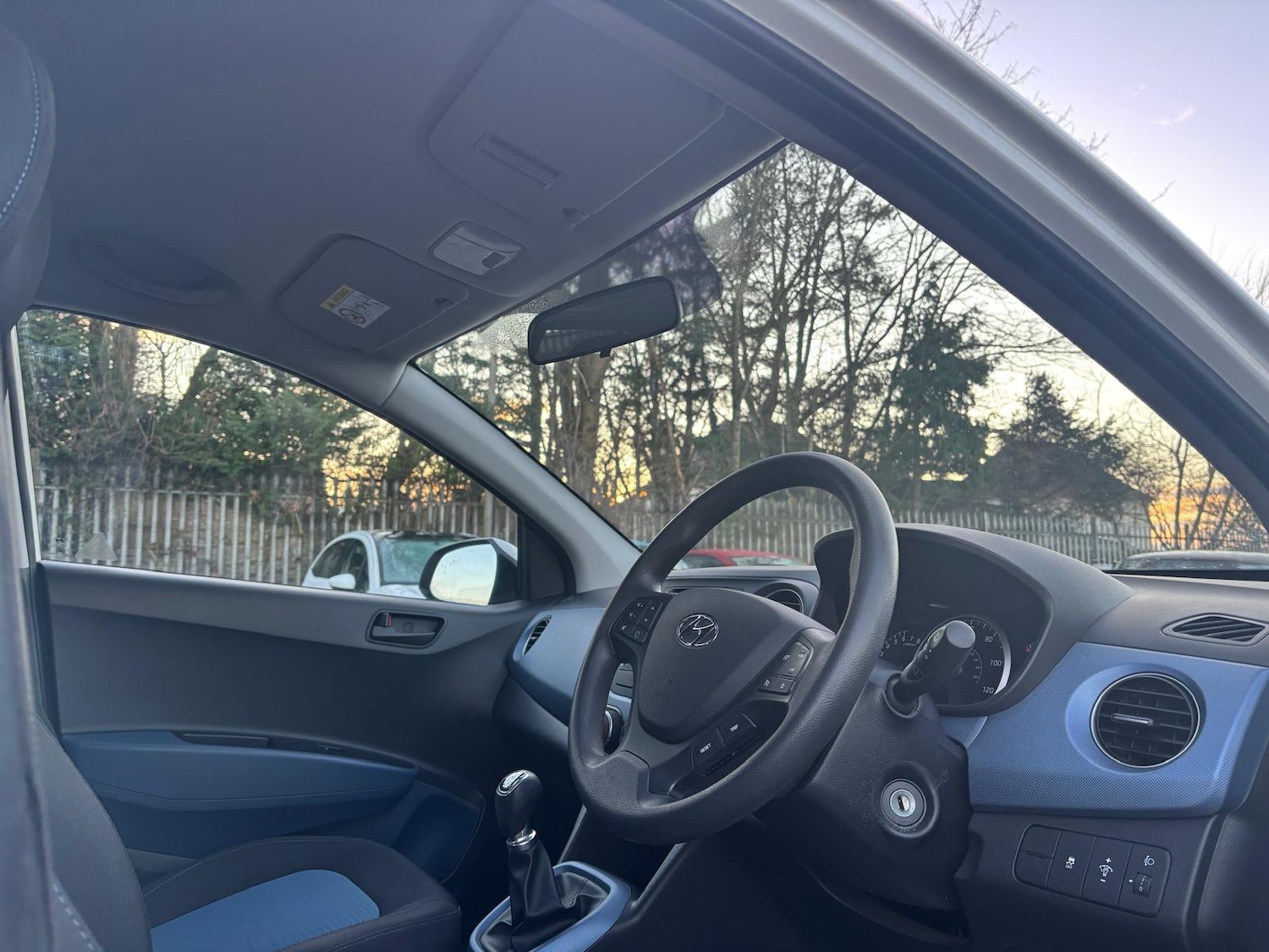 Used Hyundai i10 2016 for sale - 77702674: Photo 10