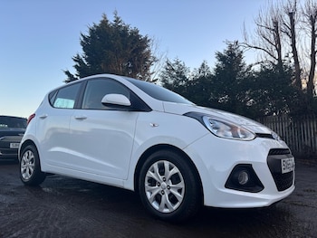 Used Hyundai i10 2016 for sale - 77702674: Photo