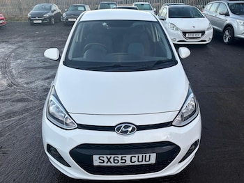 Used Hyundai i10 2016 for sale - 77702674: Photo