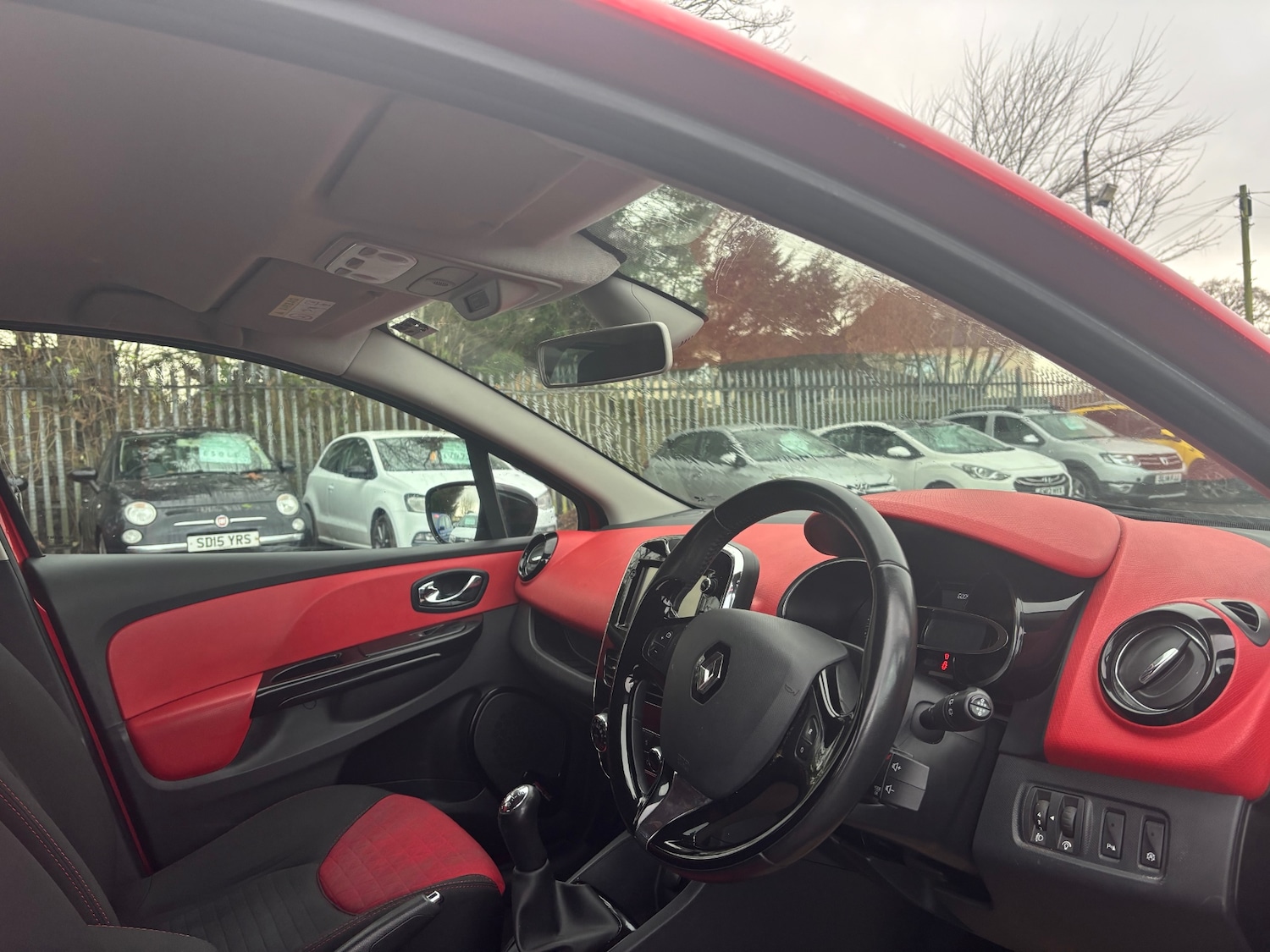 Used Renault Clio 2014 for sale - 76834697: Photo 9