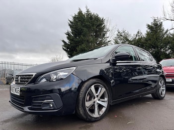 Used Peugeot 308 2017 for sale - 77930605: Photo