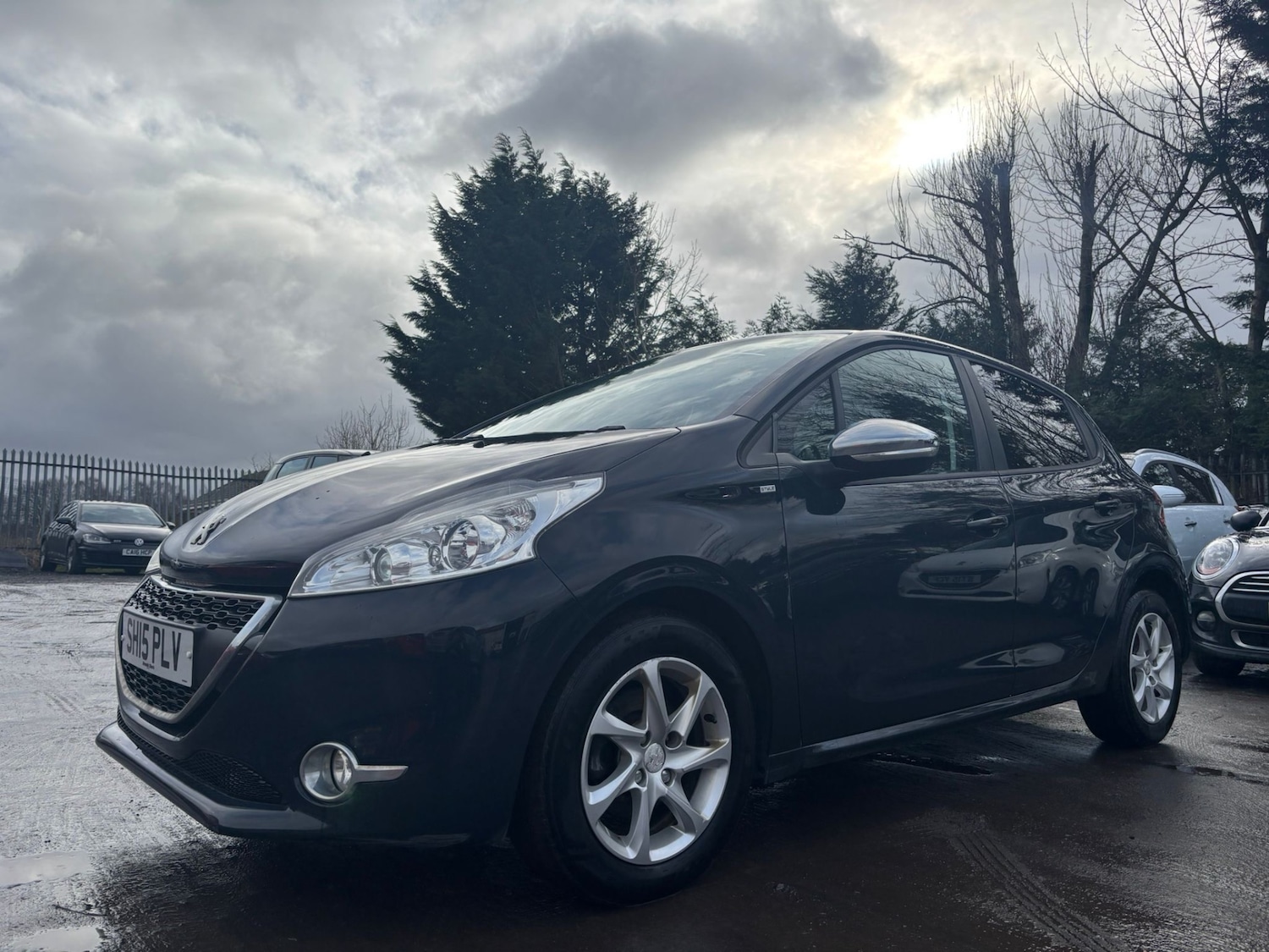 Used Peugeot 208 2015 for sale - 77617167: Photo 4