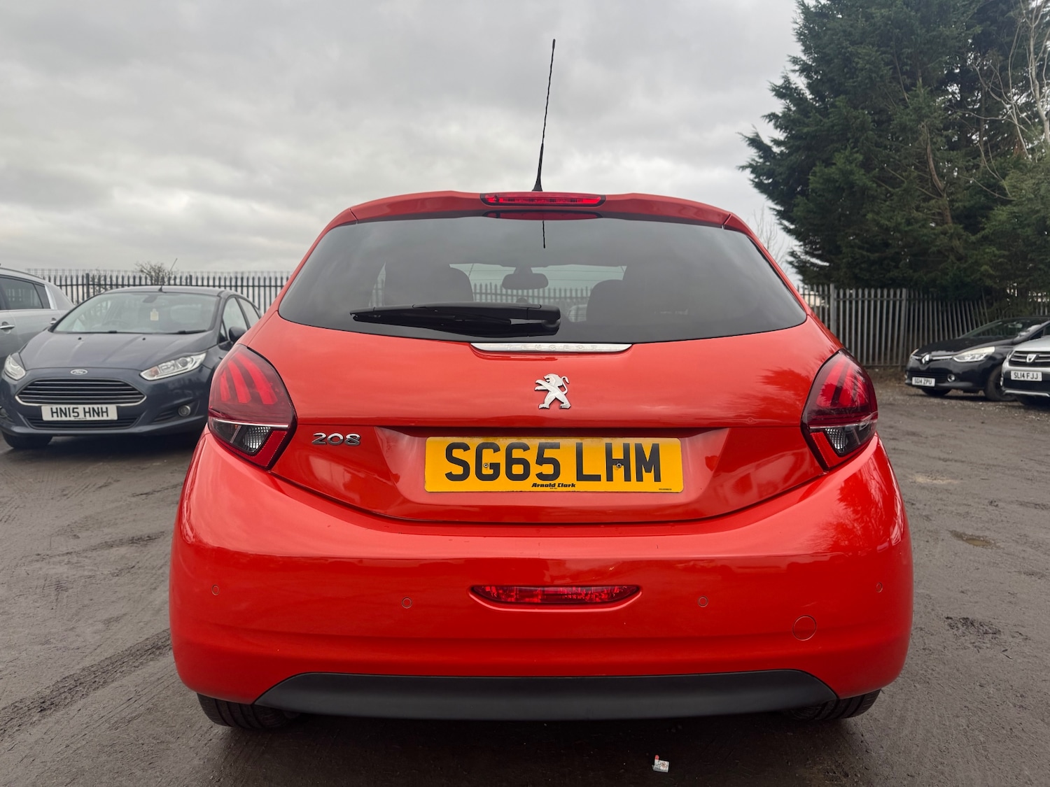 Used Peugeot 208 2015 for sale - 77335917: Photo 8