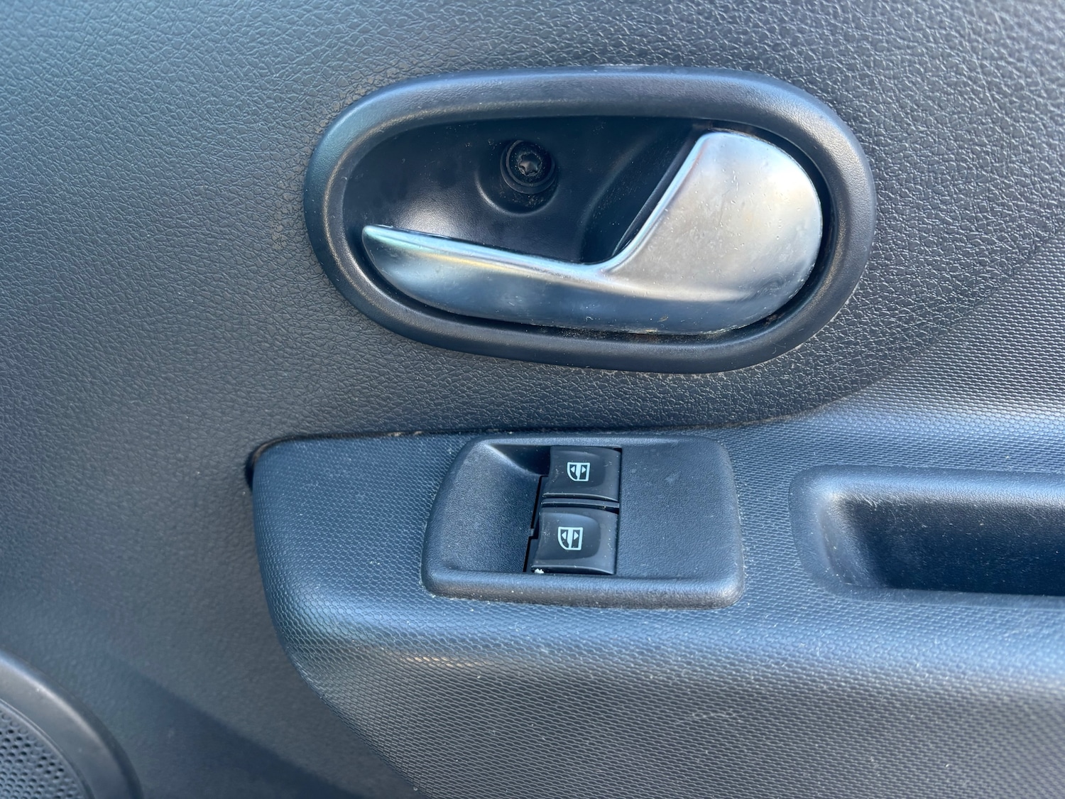 Used Dacia Sandero Stepway 2017 for sale - 76611695: Photo 14