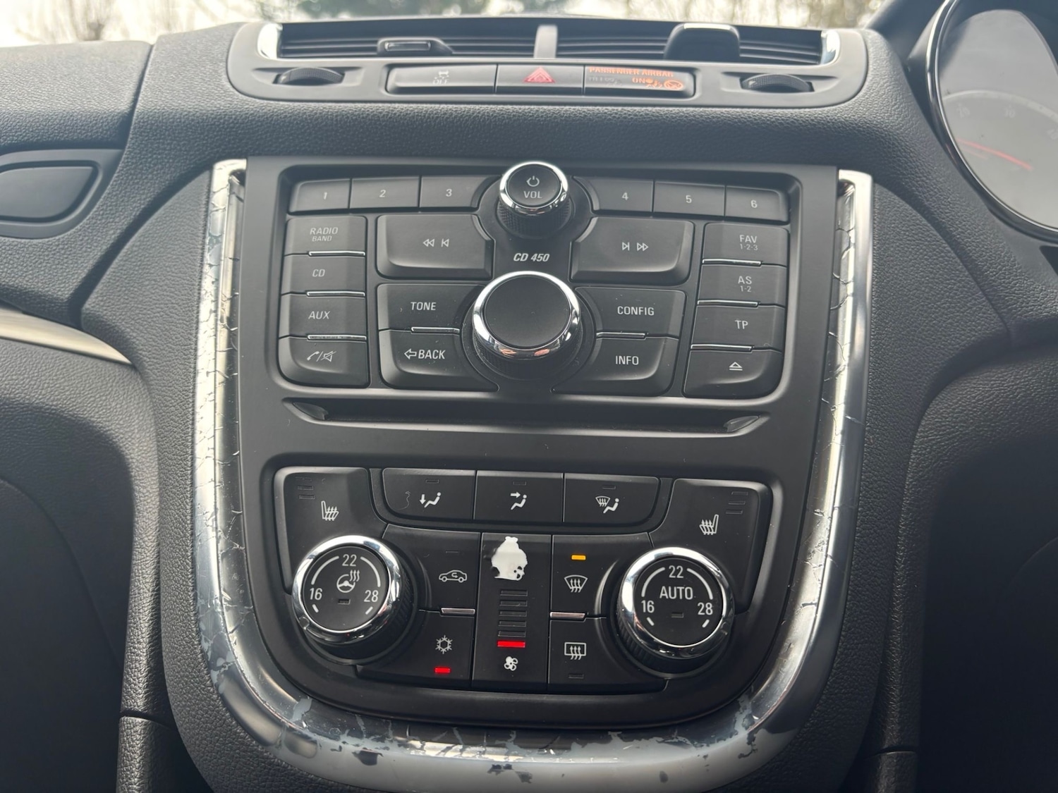 Used Vauxhall Mokka 2015 for sale - 77984951: Photo 14