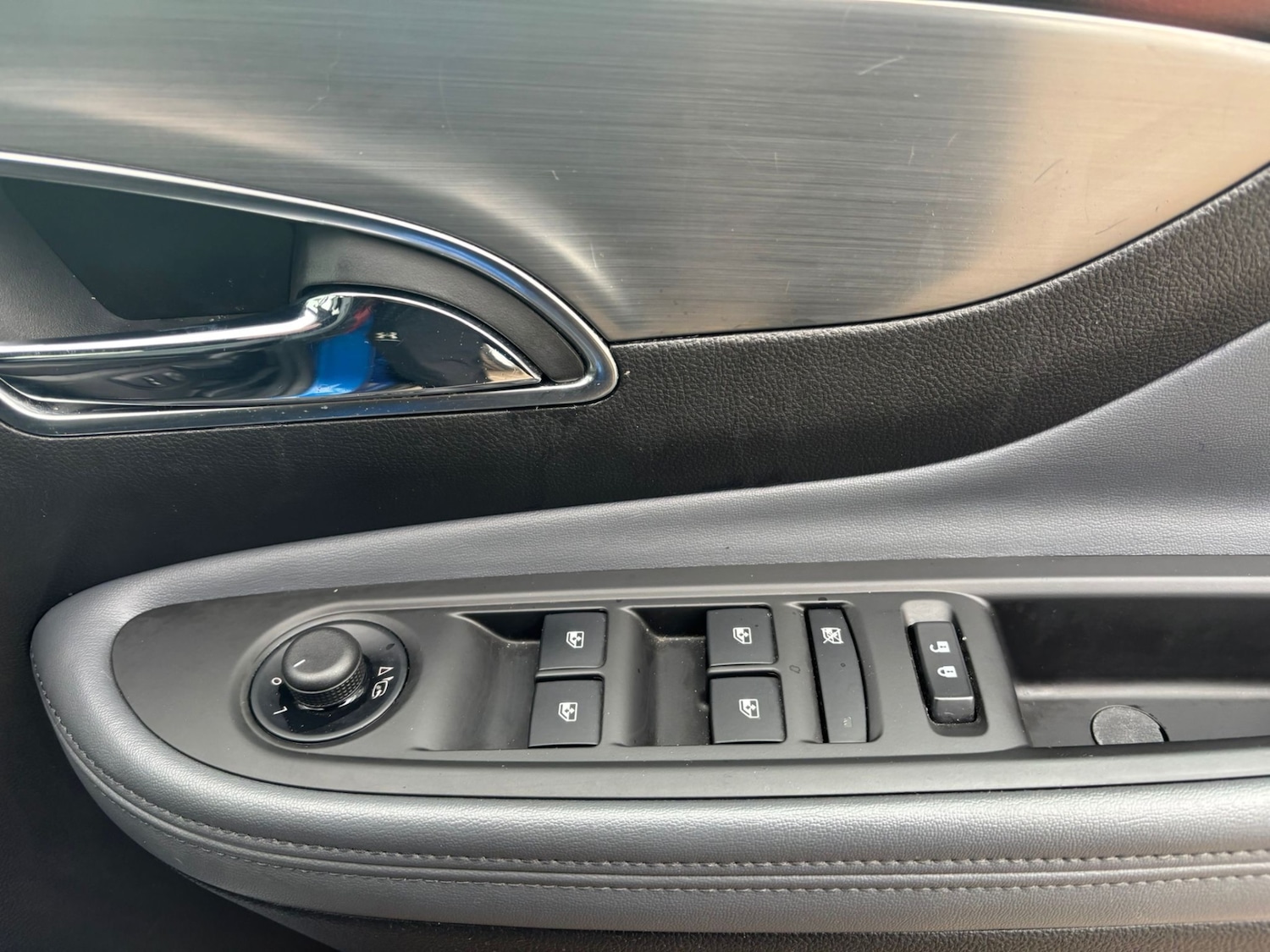 Used Vauxhall Mokka 2015 for sale - 77984951: Photo 16