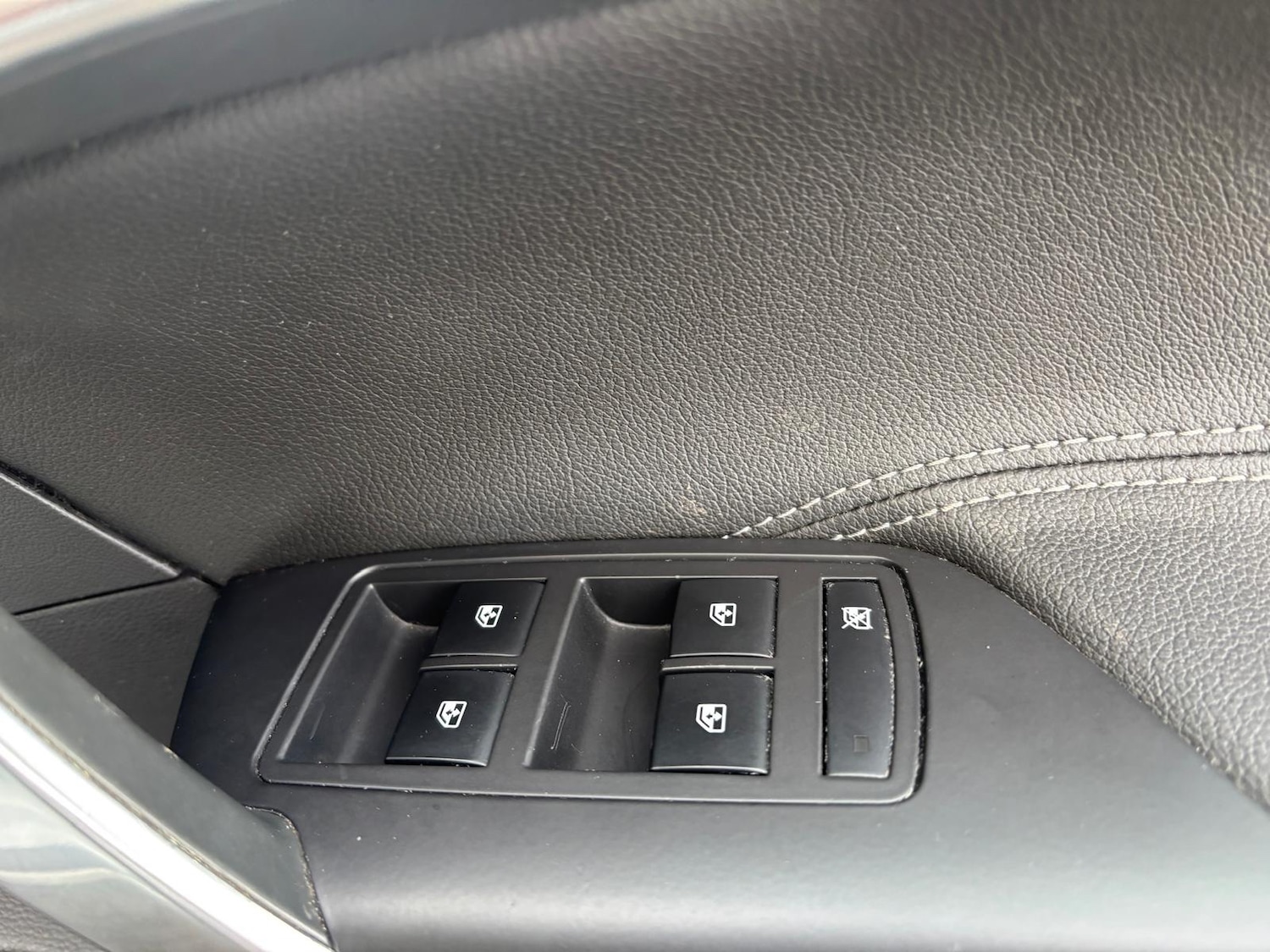 Used Vauxhall Insignia 2013 for sale - 77365391: Photo 17