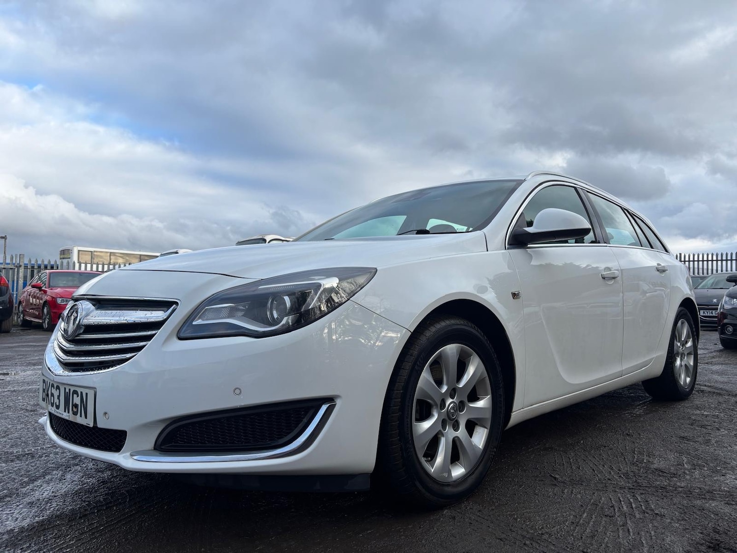 Used Vauxhall Insignia 2013 for sale - 77365391: Photo 4