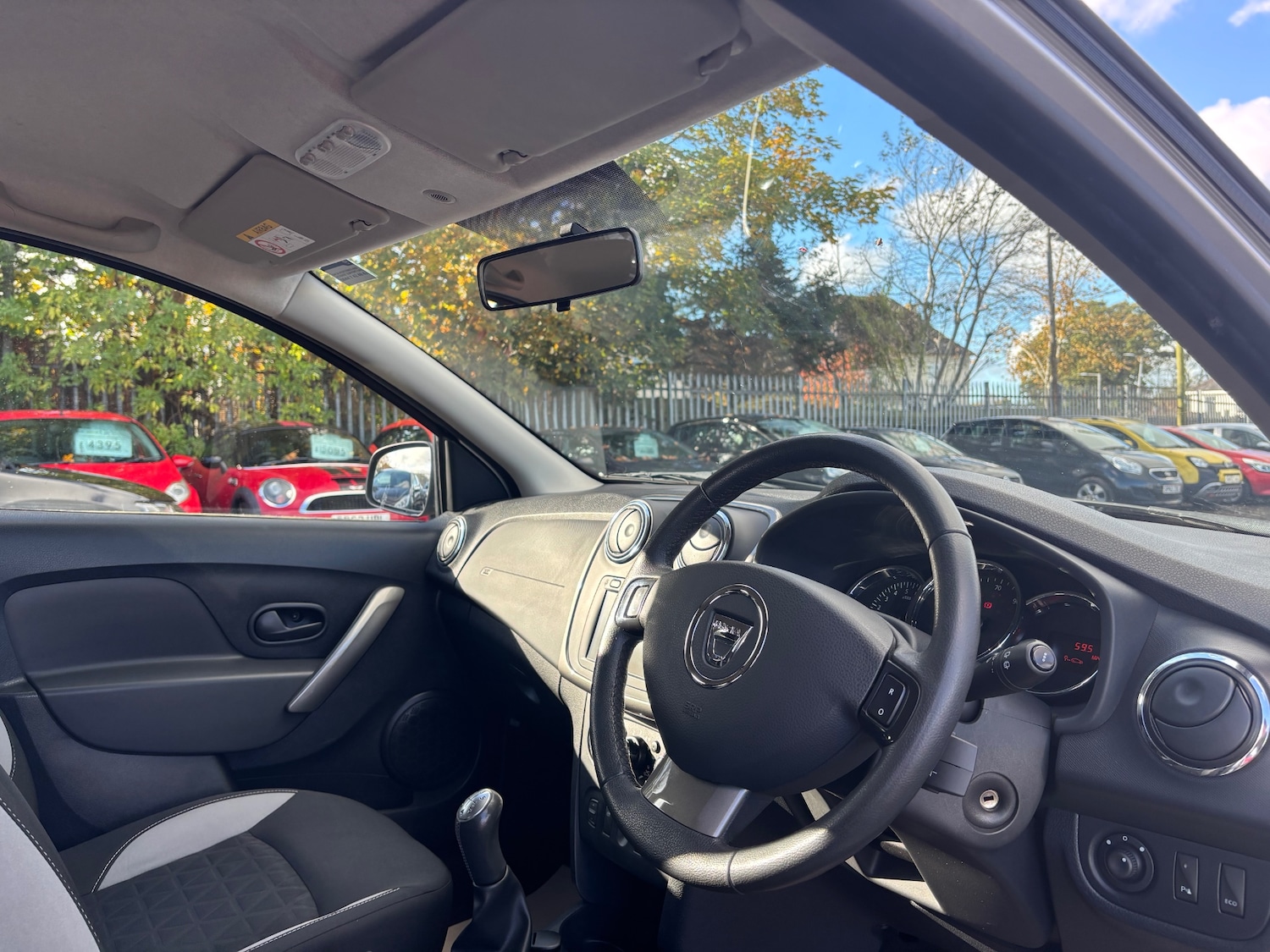 Used Dacia Sandero Stepway 2014 for sale - 76330992: Photo 10