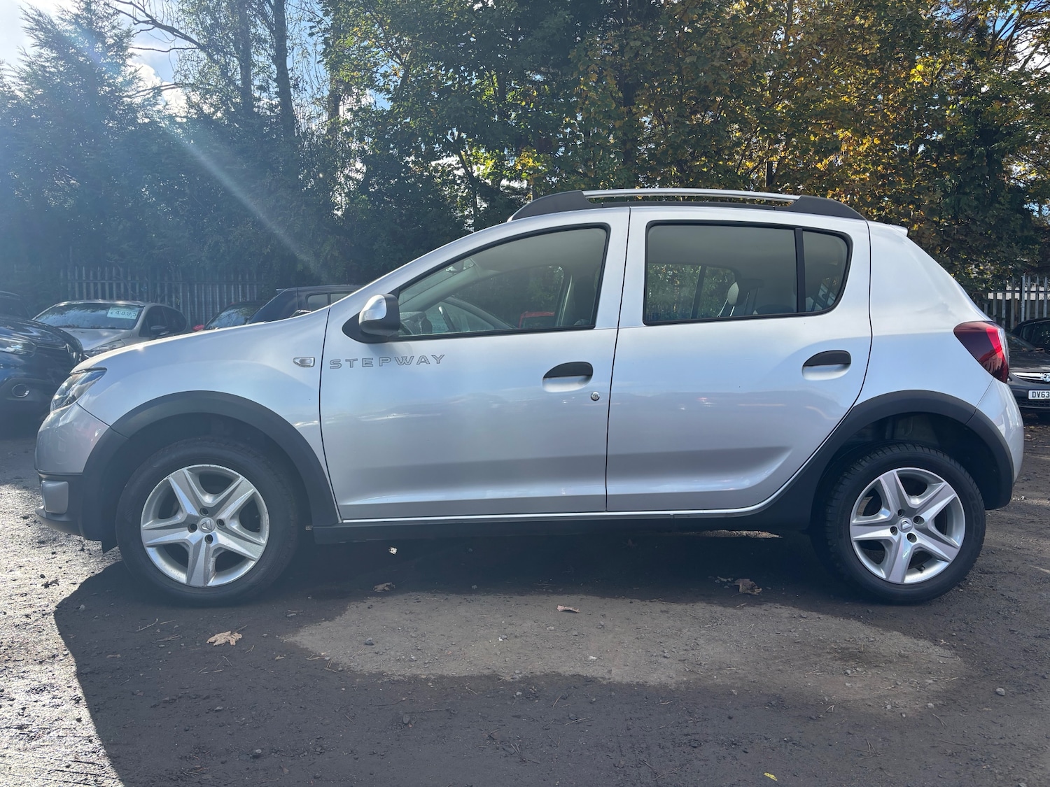 Used Dacia Sandero Stepway 2014 for sale - 76330992: Photo 8