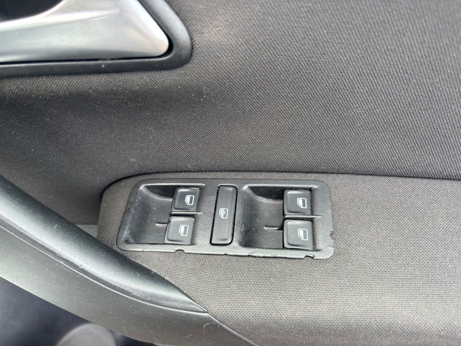 Used Volkswagen Polo 2015 for sale - 77998130: Photo 15