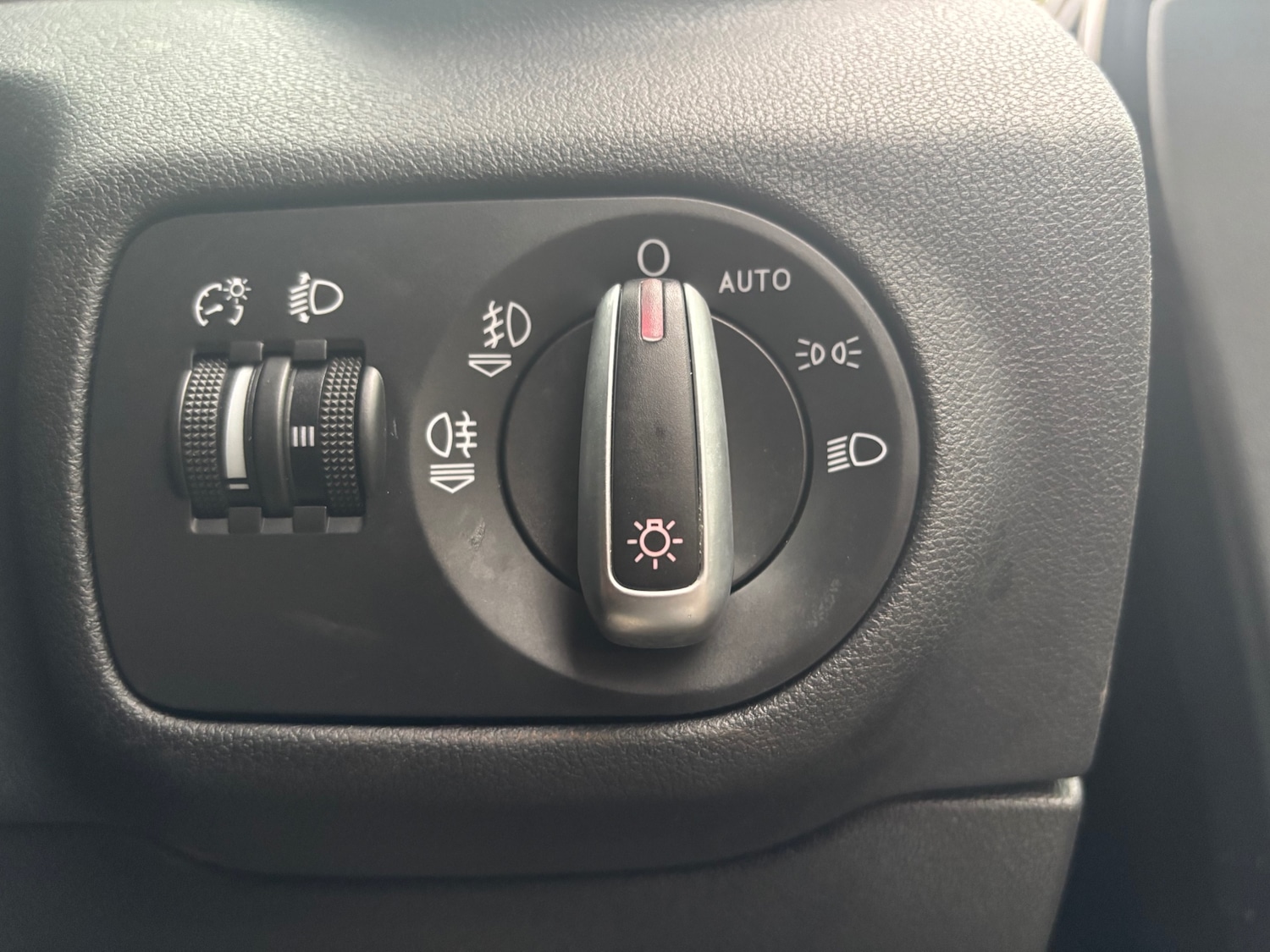 Used Audi A1 2014 for sale - 77033700: Photo 14