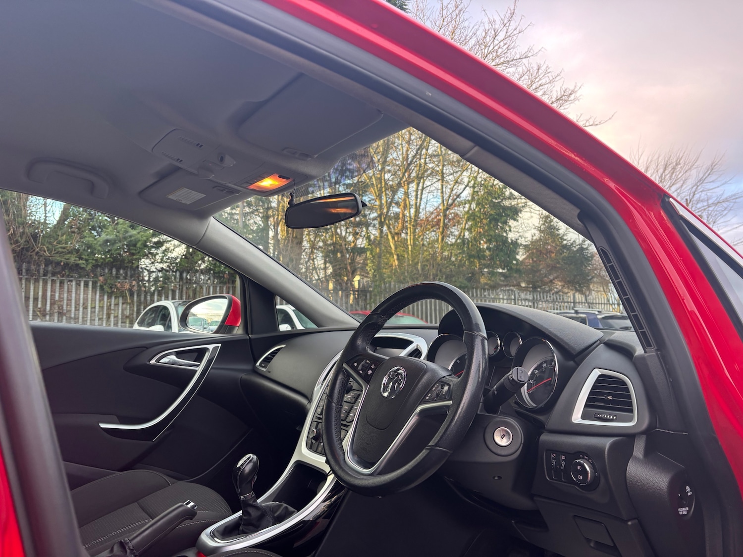 Used Vauxhall Astra 2013 for sale - 77247883: Photo 10