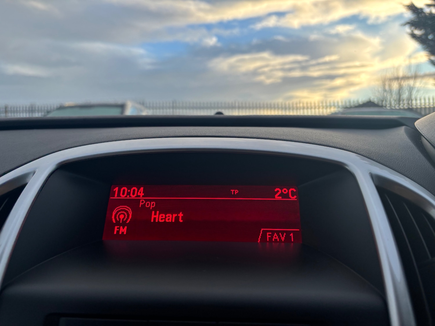 Used Vauxhall Astra 2013 for sale - 77247883: Photo 14