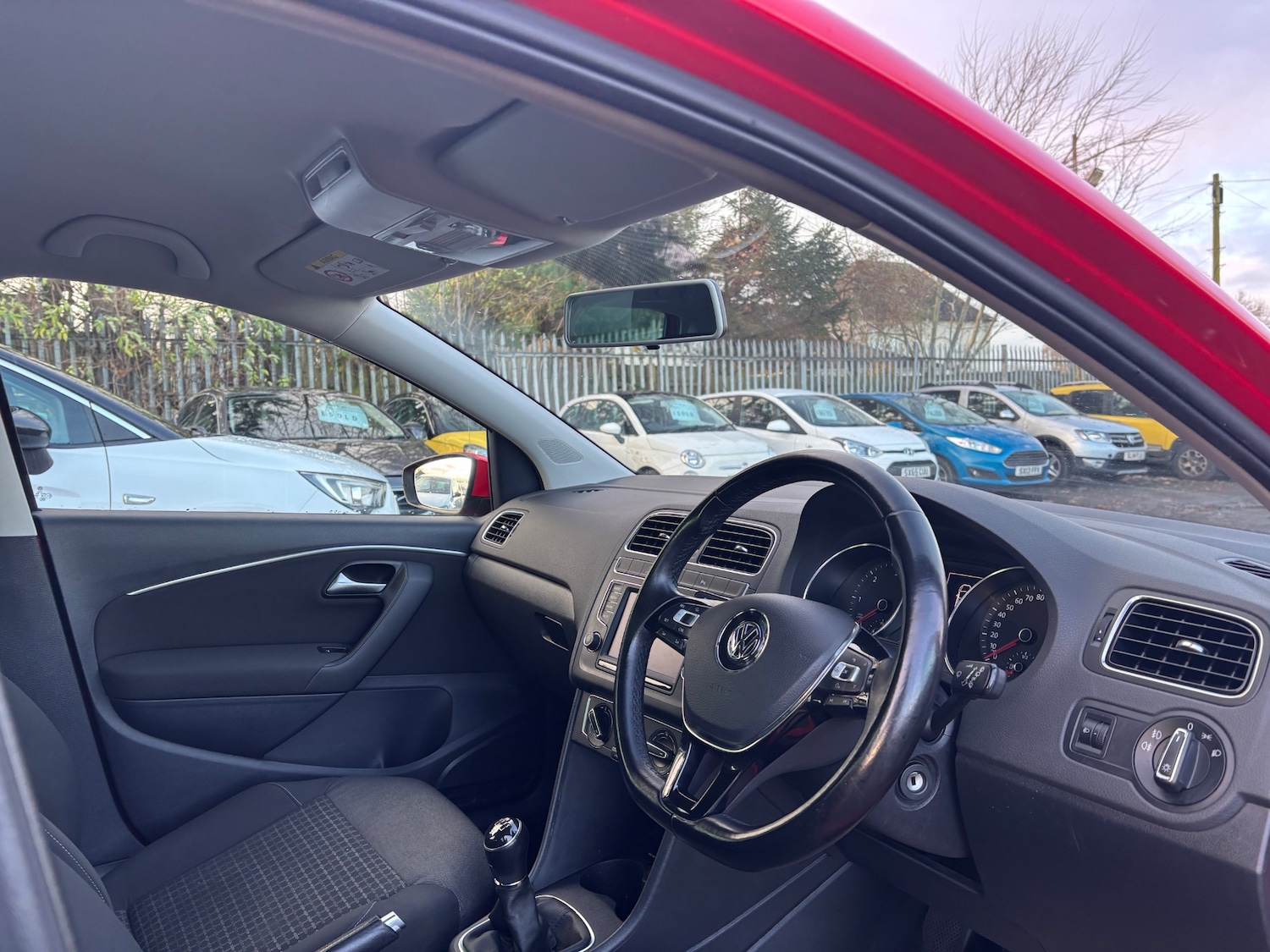 Used Volkswagen Polo 2014 for sale - 76580485: Photo 12