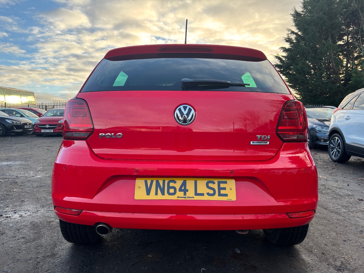 Used Volkswagen Polo 2014 for sale - 76580485: Photo 8