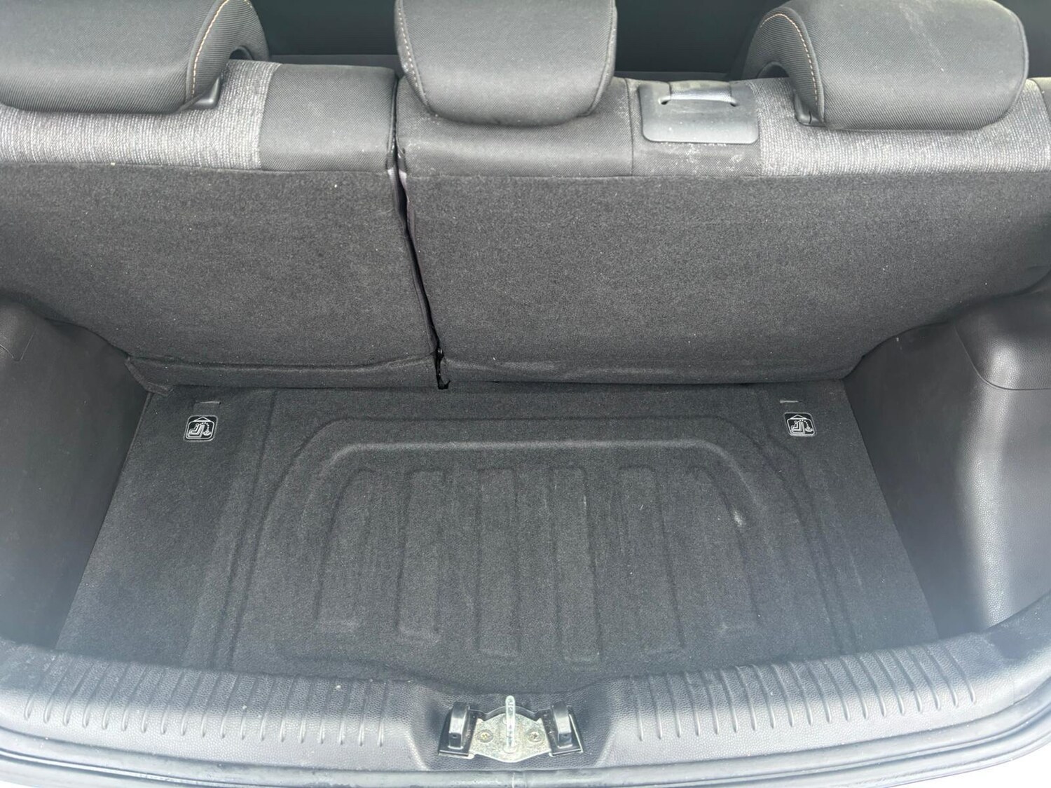 Used Kia Picanto 2012 for sale - 77568318: Photo 15